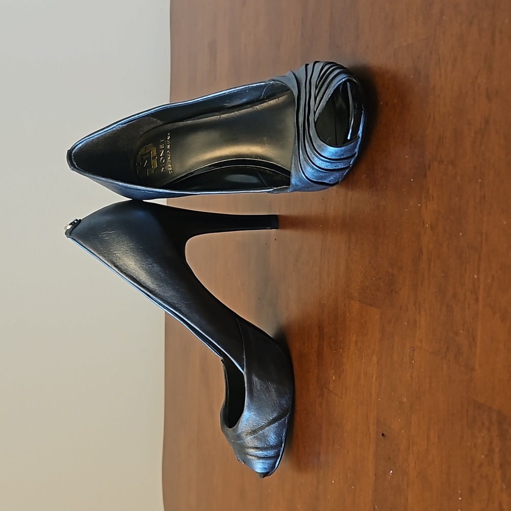 Heels NEW